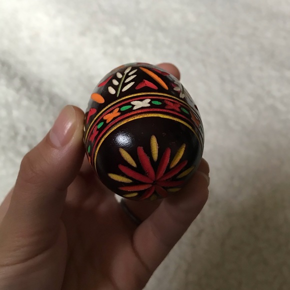 VINTAGE HAND-PAINTED & CARVED EGG ✨ - Picture 4 of 8